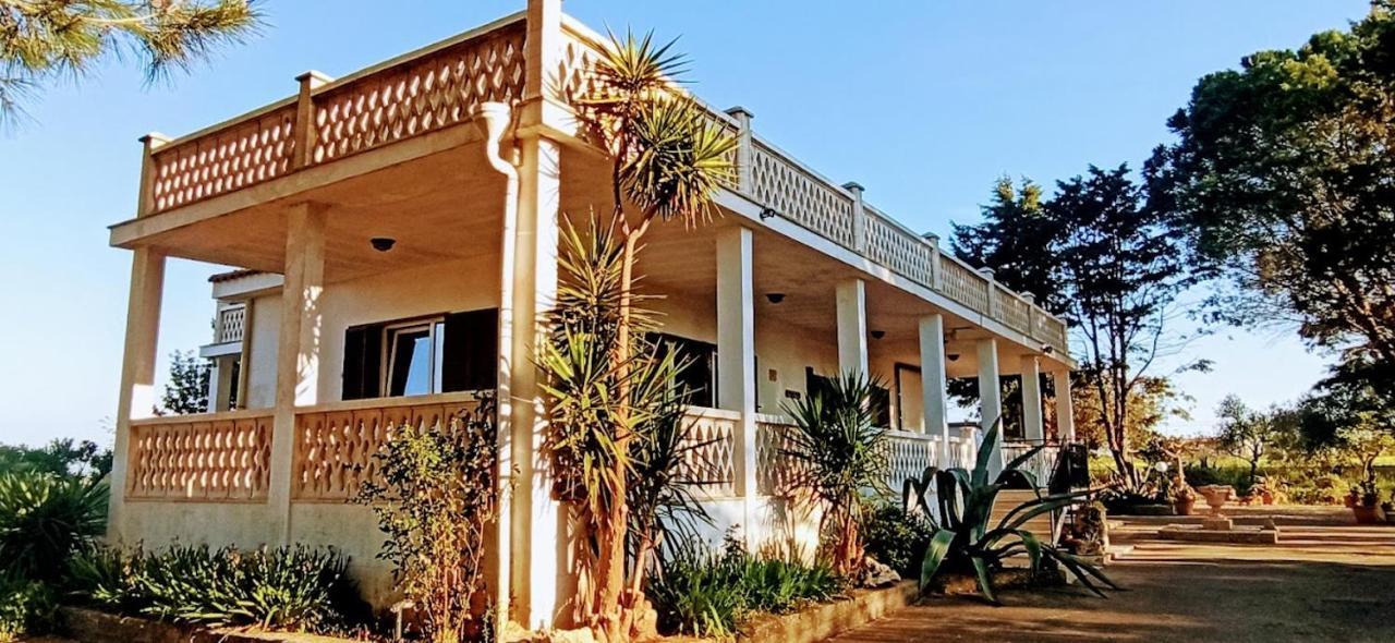Villa 2 Fields Кастеланета Екстериор снимка
