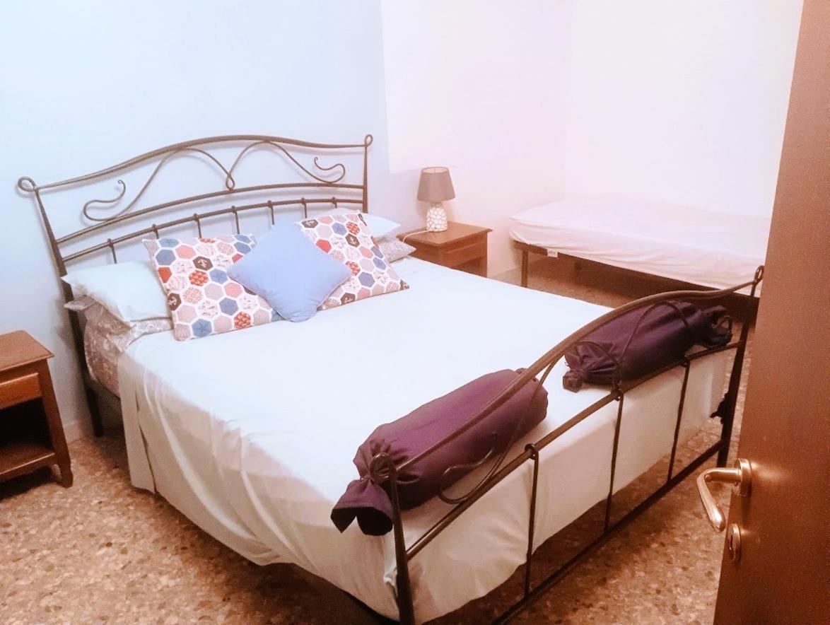 Villa 2 Fields Кастеланета Екстериор снимка