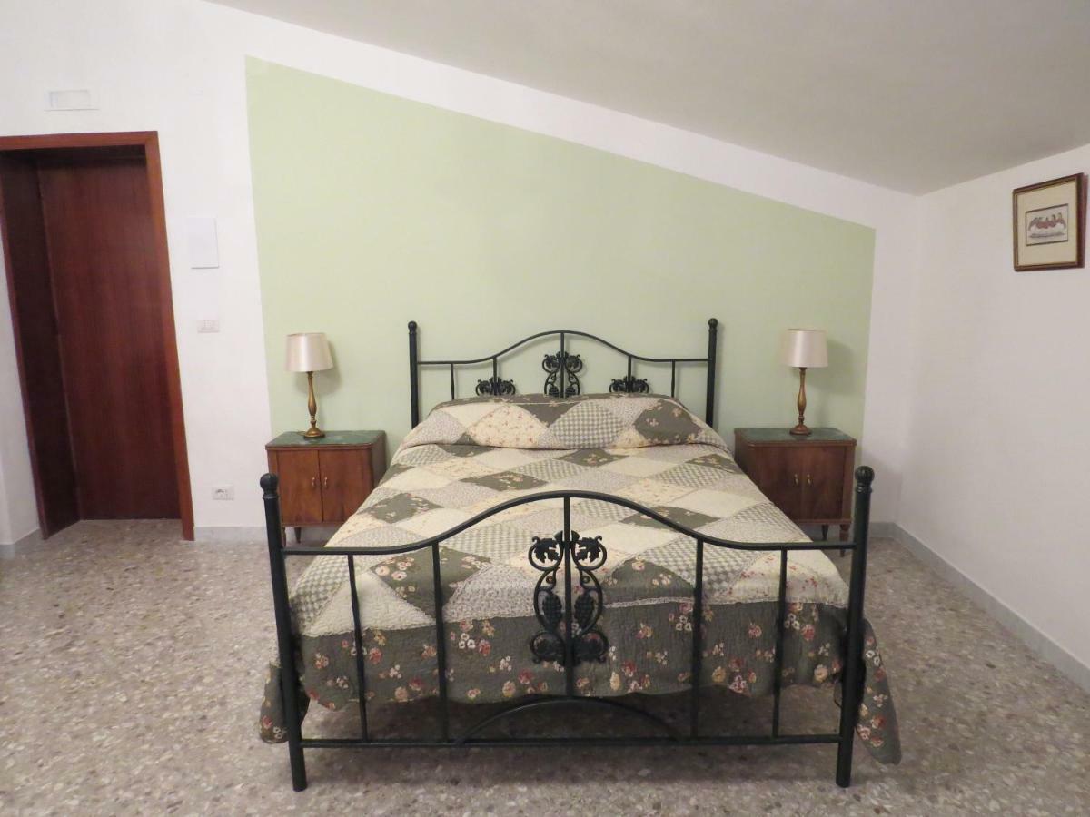 Villa 2 Fields Кастеланета Екстериор снимка