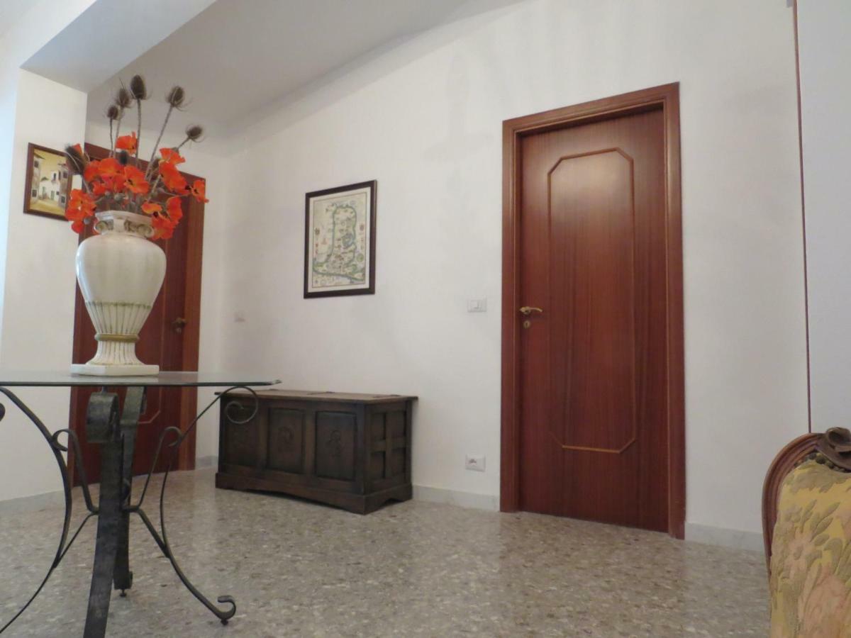 Villa 2 Fields Кастеланета Екстериор снимка