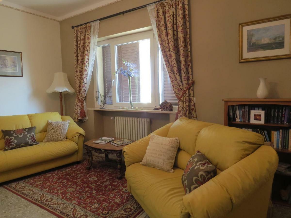 Villa 2 Fields Кастеланета Екстериор снимка